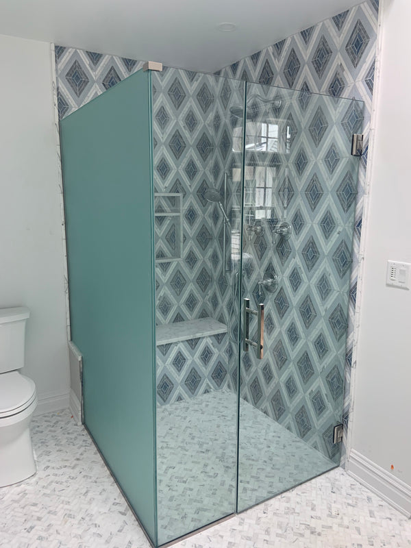 New shower doors that transform your space in a single visit. Licensed CT craftsmanship.
